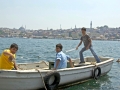 Jungs auf dem Bosporus