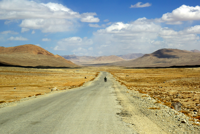 Auf der MZ über den Pamir-Highway (c) emmenreiter.de