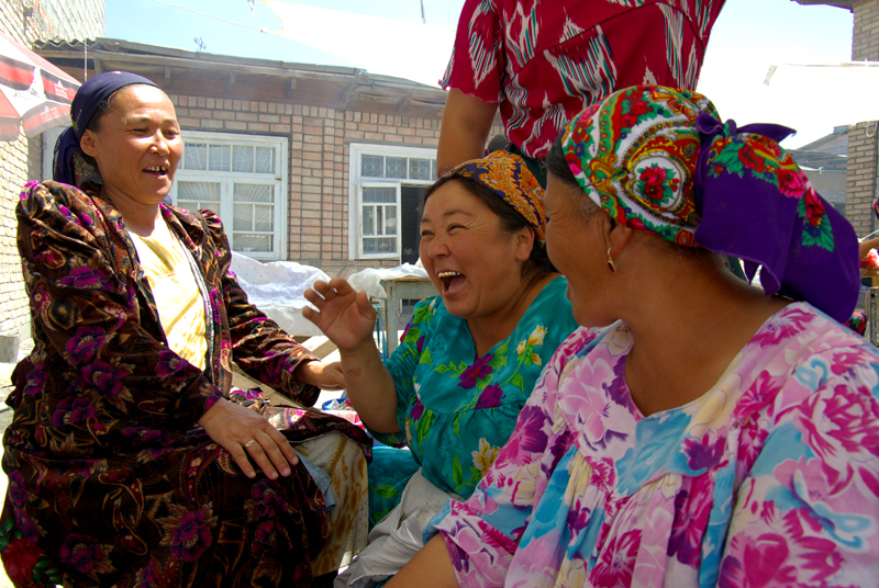 Basar in Urgut, Usbekistan 2009 (c) emmenreiter.de